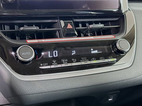 Used 2026 Toyota Corolla LE image 23