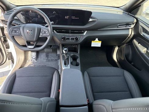 New 2026 Buick Envista Preferred image 16