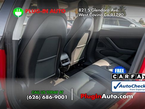 Used 2018 Tesla Model 3 Mid Range image 9