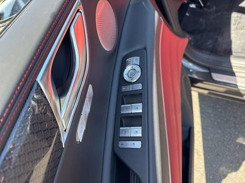 New 2025 Genesis GV80 3.5T e-SC AWD/4WD image 19