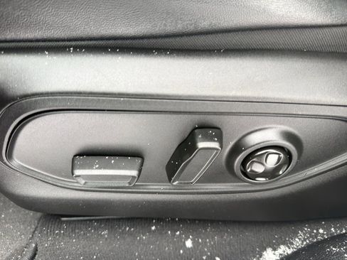 Used 2024 Jeep Grand Cherokee L Altitude image 14