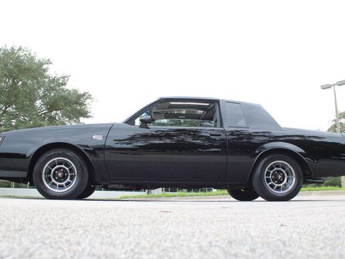 Used 1987 Buick Regal Coupe RWD image 8