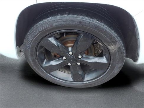 Used 2016 Jeep Grand Cherokee High Altitude image 7