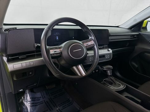 Used 2024 Hyundai Kona SEL FWD image 9