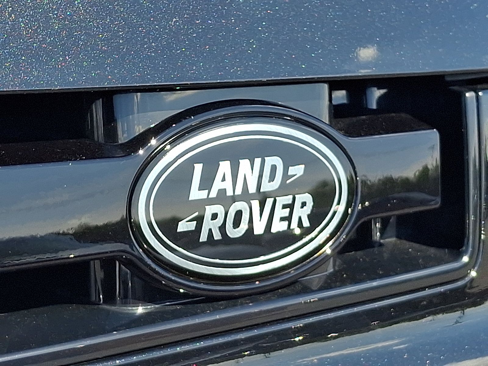 New 2026 Land Rover Defender 90 V8 AWD/4WD image 26