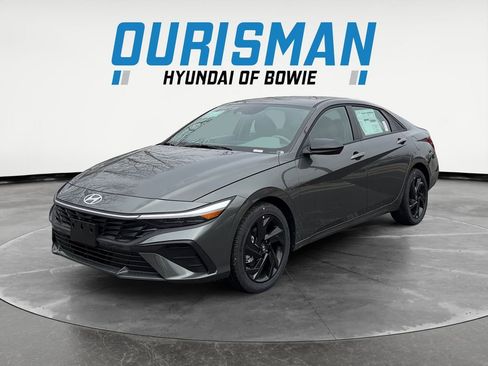 New 2026 Hyundai Elantra Sport FWD image 2