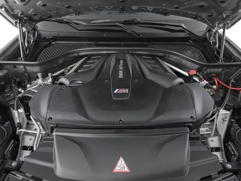 Used 2018 BMW X5 M AWD/4WD image 13