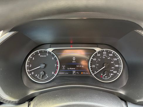 Used 2024 Nissan Sentra SV FWD image 16