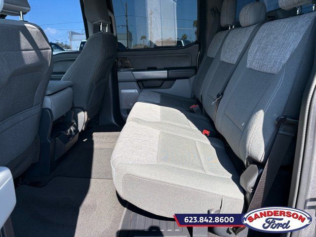 Used 2023 Ford F350 XLT w/ XLT Premium Package AWD/4WD image 16