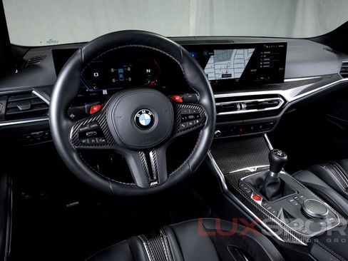 Used 2023 BMW M3 w/ M Carbon Exterior Package RWD image 32