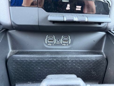 Used 2021 RAM 1500 Big Horn AWD/4WD image 29
