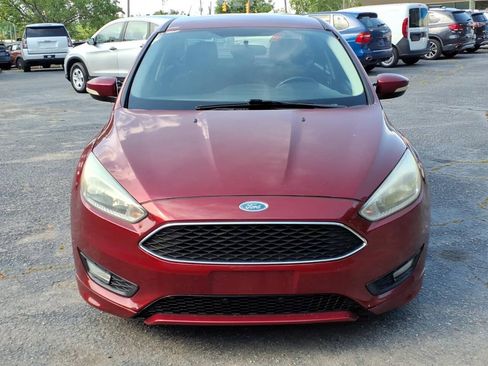 Used 2015 Ford Focus SE w/ SE Ecoboost Package FWD image 10