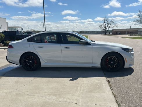 Used 2026 BMW M5 w/ Carbon Package AWD/4WD image 9