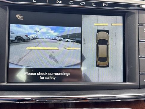 Used 2017 Lincoln Continental Reserve w/ Technology Package FWD image 26