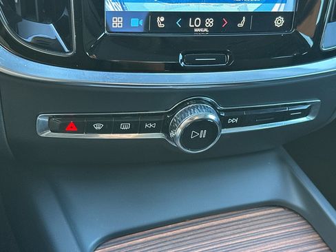 Certified 2025 Volvo S60 B5 Plus image 23