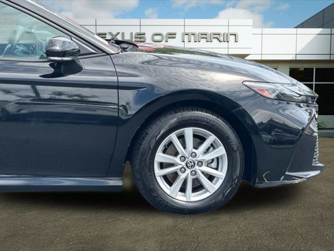 Used 2025 Toyota Camry LE image 22