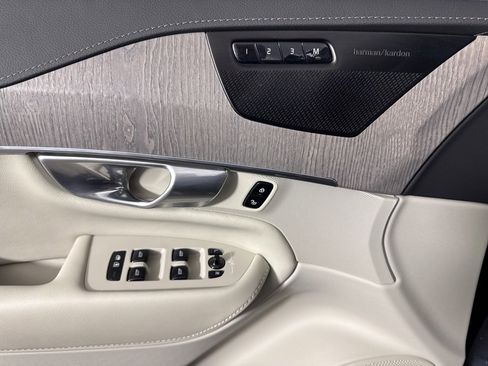 Used 2023 Volvo XC90 T8 Ultimate image 26