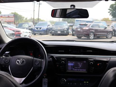 Used 2016 Toyota Corolla S FWD image 38