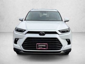 New 2026 Toyota Grand Highlander Limited video 2