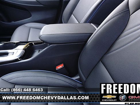 New 2026 Buick Envista Sport Touring image 32