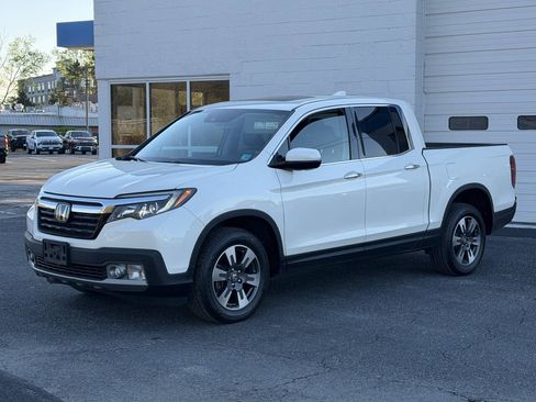 Used 2017 Honda Ridgeline RTL-E image 2