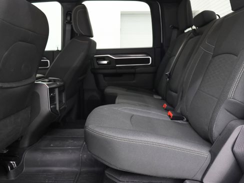 Used 2025 RAM 2500 Big Horn AWD/4WD image 9
