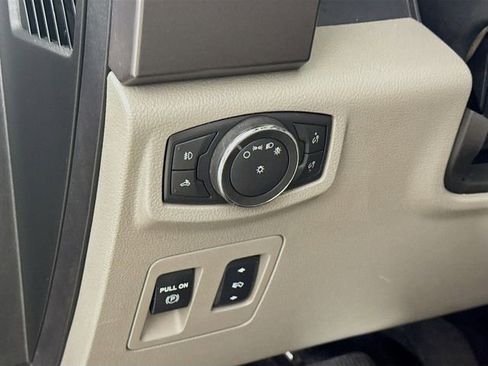 Used 2016 Ford F150 XLT w/ Equipment Group 301A Mid image 12