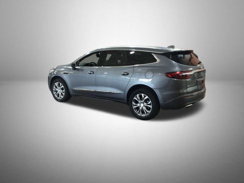 Used 2020 Buick Enclave Avenir w/ Avenir Technology Package AWD/4WD image 2