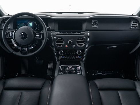 Certified 2022 Rolls-Royce Cullinan AWD/4WD image 32