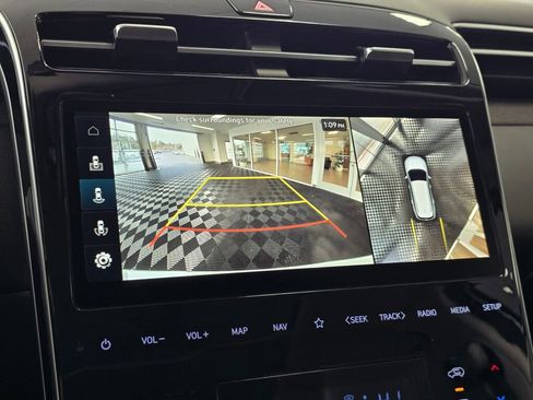 Used 2024 Hyundai Tucson Limited image 30