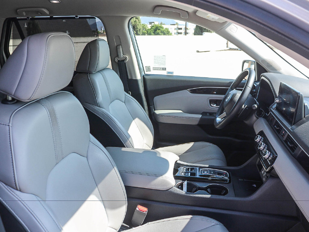 Certified 2024 Honda Pilot EX-L image 17
