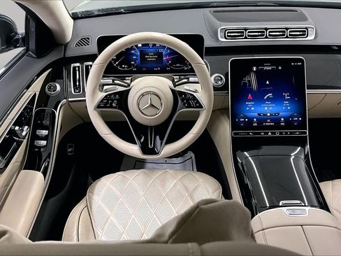 Used 2022 Mercedes-Benz S 500 4MATIC image 6