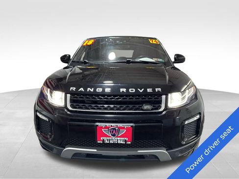 Used 2018 Land Rover Range Rover Evoque SE image 2