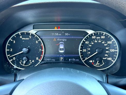 Used 2025 Nissan Altima 2.5 SV image 18