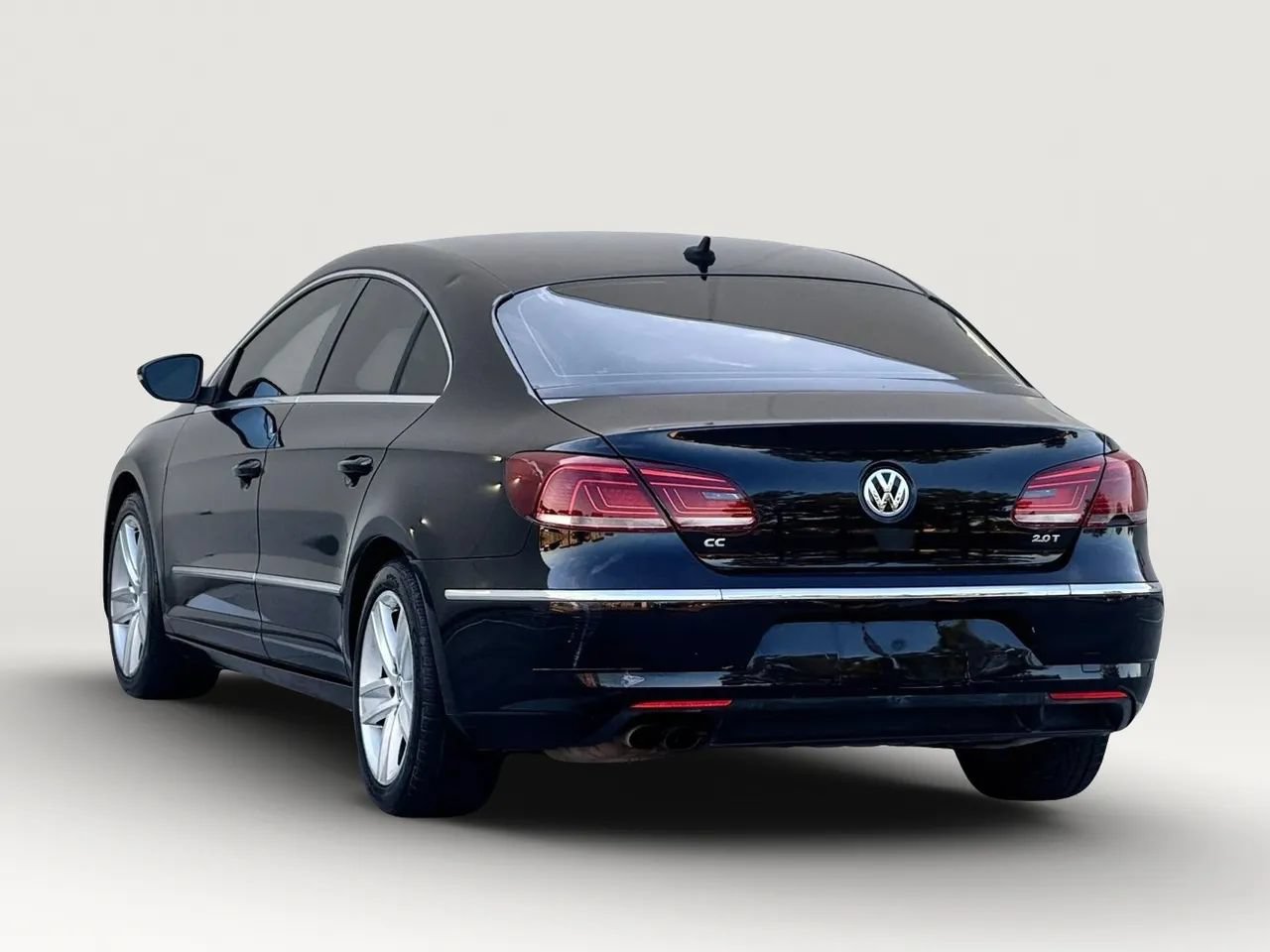 Used 2014 Volkswagen CC R-Line FWD image 7