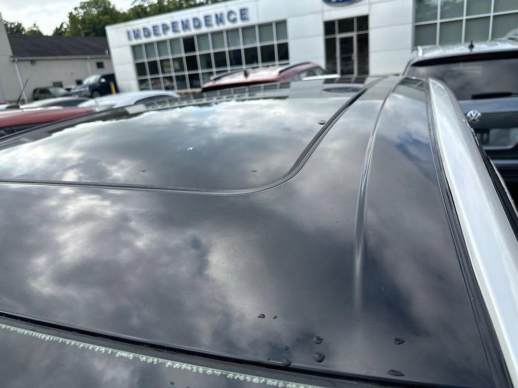 Used 2016 Lincoln MKX Reserve AWD/4WD image 9