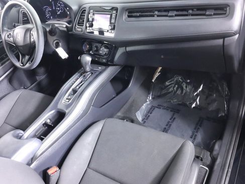 Used 2020 Honda HR-V LX image 34
