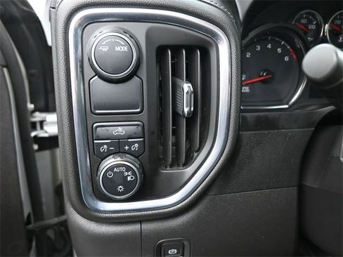 Used 2020 Chevrolet Silverado 1500 LT w/ Texas Edition image 21