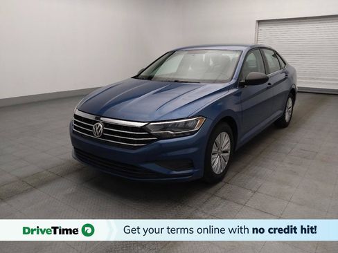 Used 2019 Volkswagen Jetta SE FWD image 1