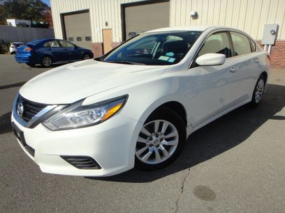 Used 2018 Nissan Altima 2.5 S w/ S Convenience Package