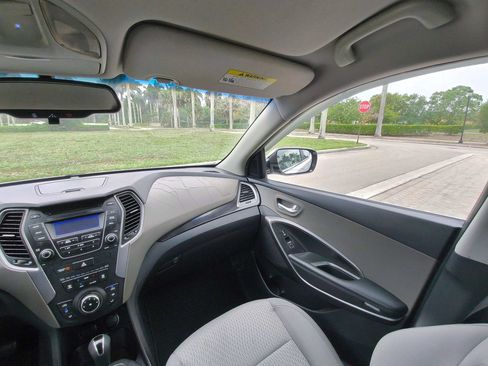 Used 2013 Hyundai Santa Fe Sport FWD image 23