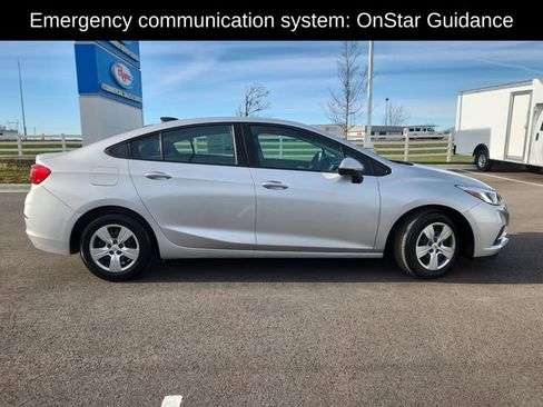 Used 2017 Chevrolet Cruze LS image 10