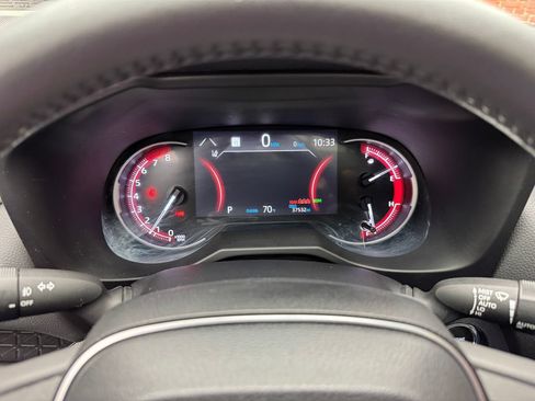 Used 2023 Toyota RAV4 XLE Premium AWD/4WD image 17