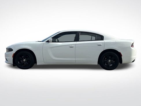 Used 2020 Dodge Charger SXT w/ Leather Interior Group image 28
