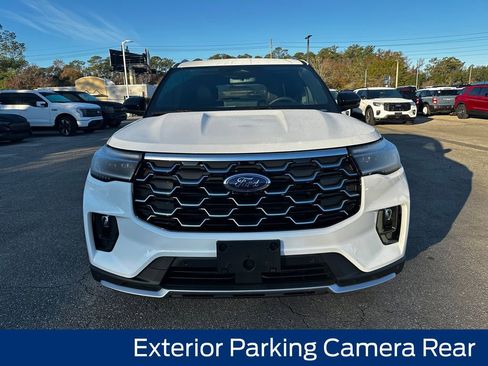 New 2026 Ford Explorer Platinum image 10