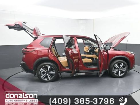 Used 2021 Nissan Rogue Platinum FWD image 22