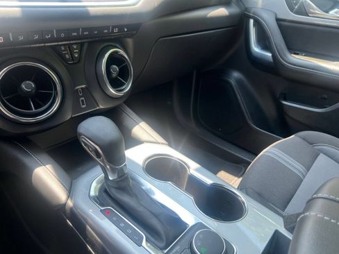 Used 2026 Chevrolet Blazer LT FWD image 37