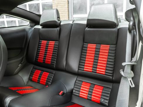 Used 2012 Ford Mustang Shelby GT500 w/ SVT Performance Pkg RWD image 27
