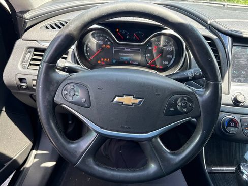 Used 2019 Chevrolet Impala LT w/ LT Leather Package FWD image 18