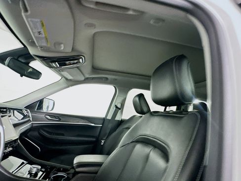 Used 2022 Jeep Grand Cherokee Limited 4xe image 26